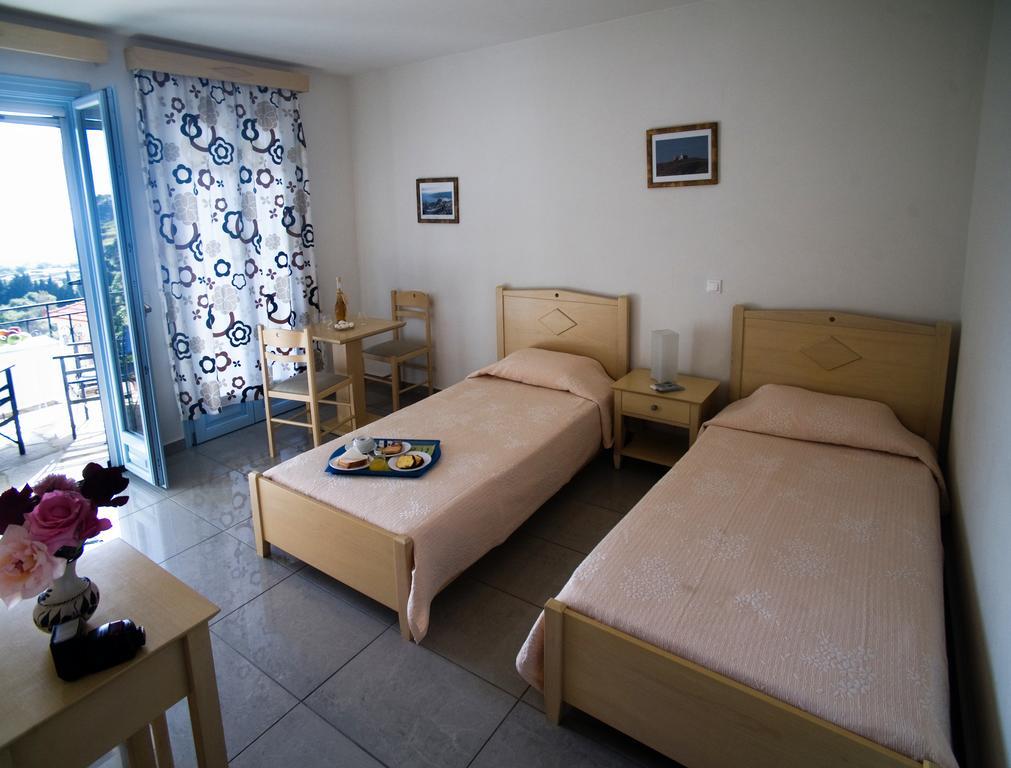 Aiolos Hotel Menites Exterior photo