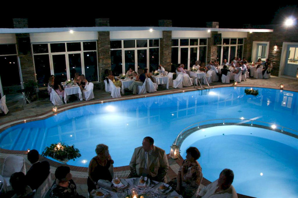 Aiolos Hotel Menites Exterior photo